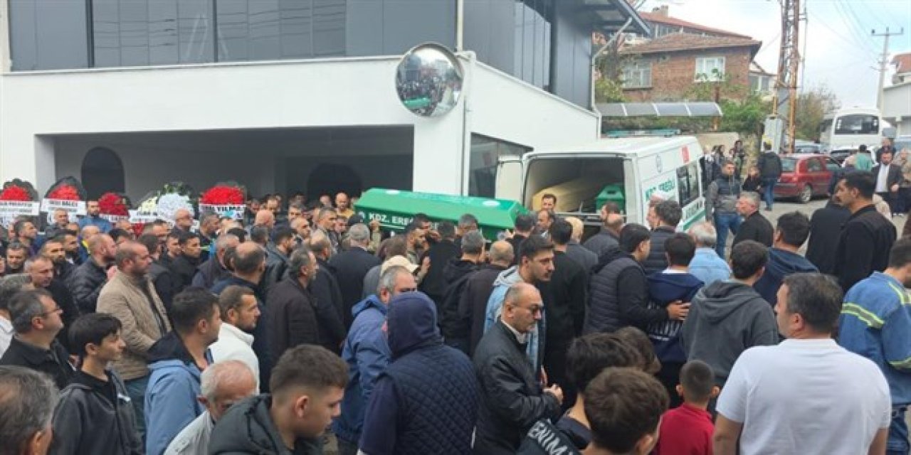 3. sınıf öğrencisi Ömer Halis Yıldırım, okulda kalp krizi geçirerek hayatını kaybetti