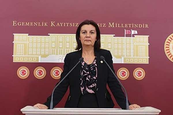CHP'li Karabıyık'tan sınav ücretlerine tepki