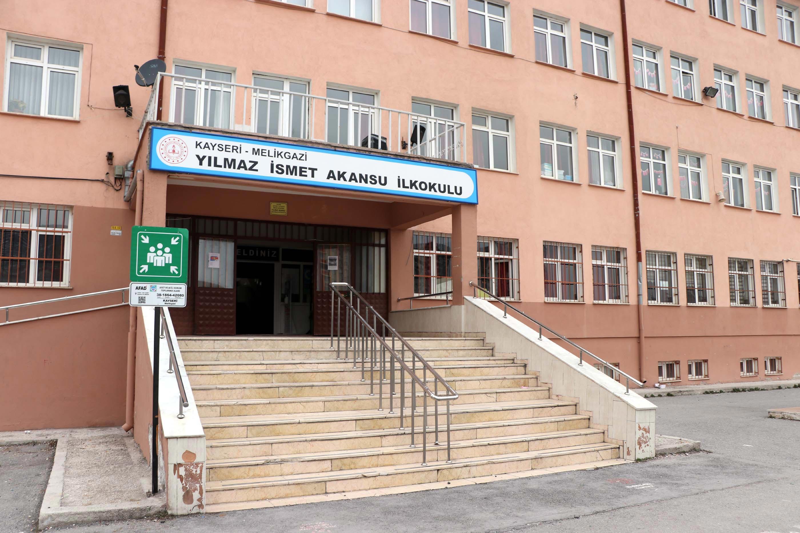 Kayseri'de 220 Öğrenci Nevruz Pilavından Zehirlendi