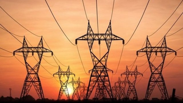 4.5 milyon abonenin doğal gazı ve elektriği kesildi