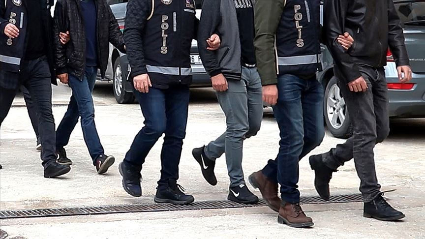 Savcı uyuşturucu baronu çıktı: Polisleri kurye olarak kullanmış