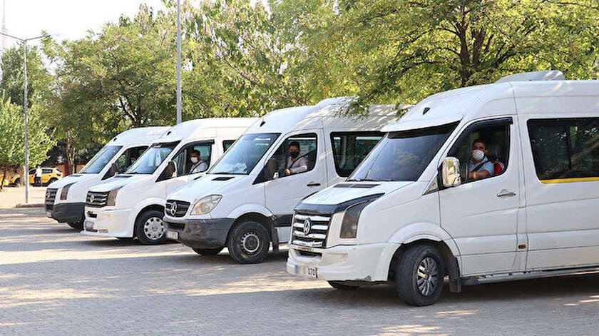 Okul servisleri korsanlığa dönüştü...20 bin lirayı aştı