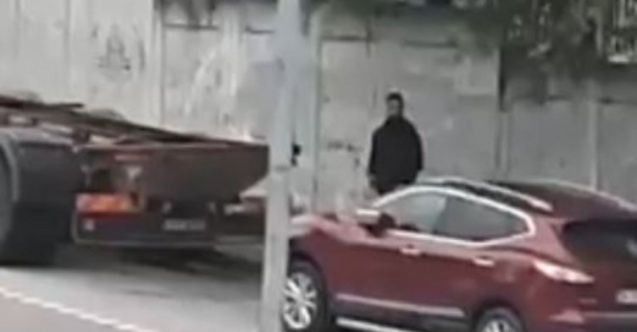 Okul önünde ahlaksız hareket yapan kişi gözaltına alındı
