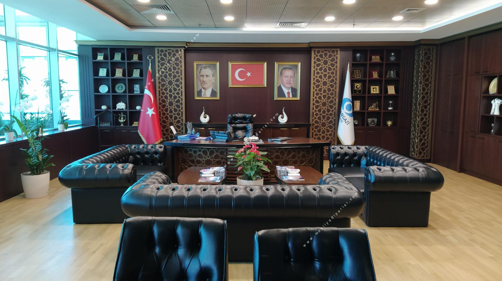 Kaymakam sürpriz bir şekilde görevinden istifa etti.