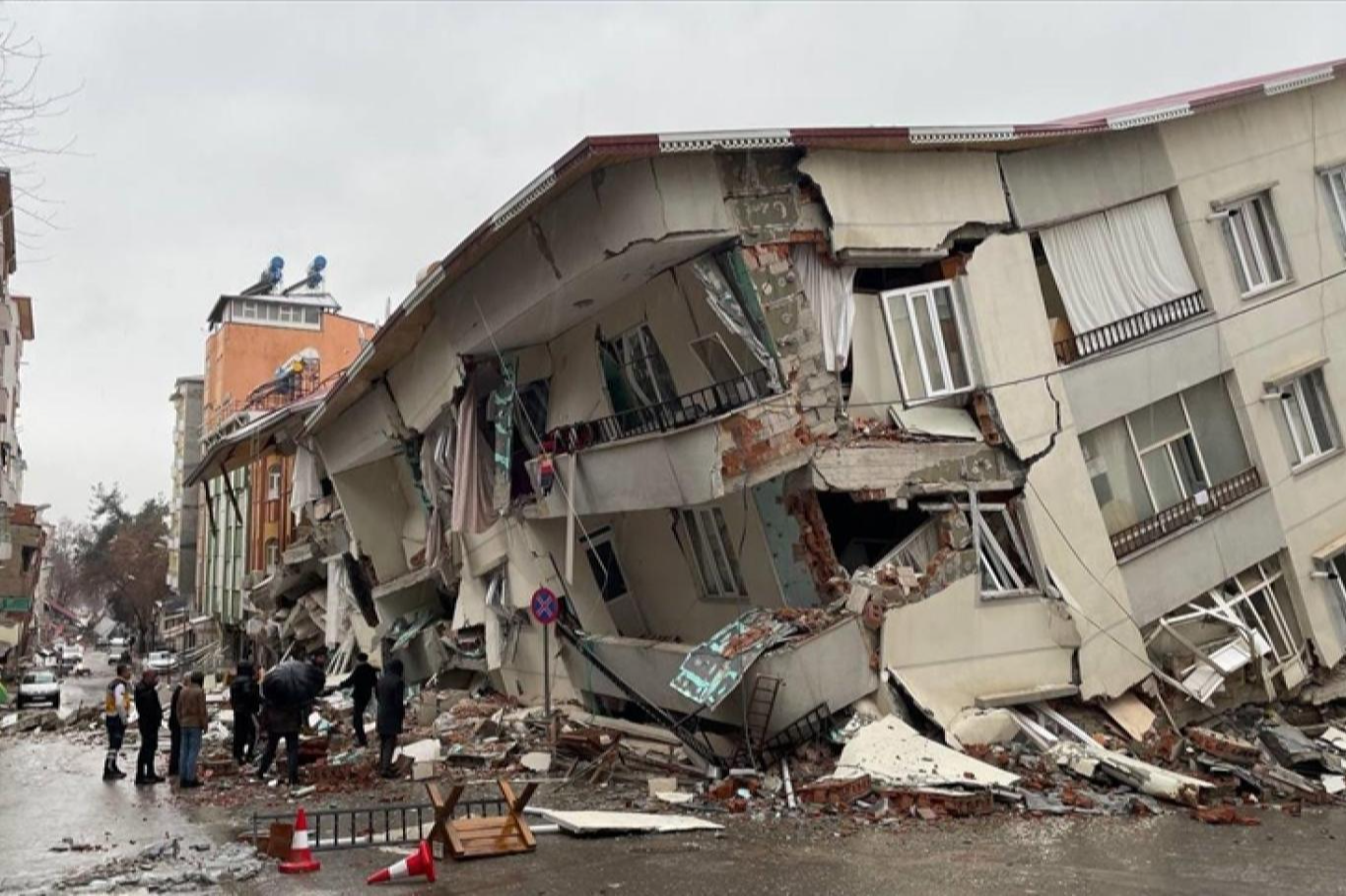 Depremin Acı Faturası: “70 milyar dolara kadar yükselme olasılığı bulunuyor”