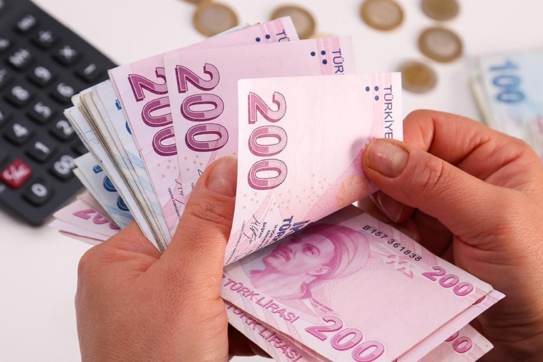 2024 asgari ücret ne kadar olacak? İlk tahmin TÜRK-İŞ’ten geldi…