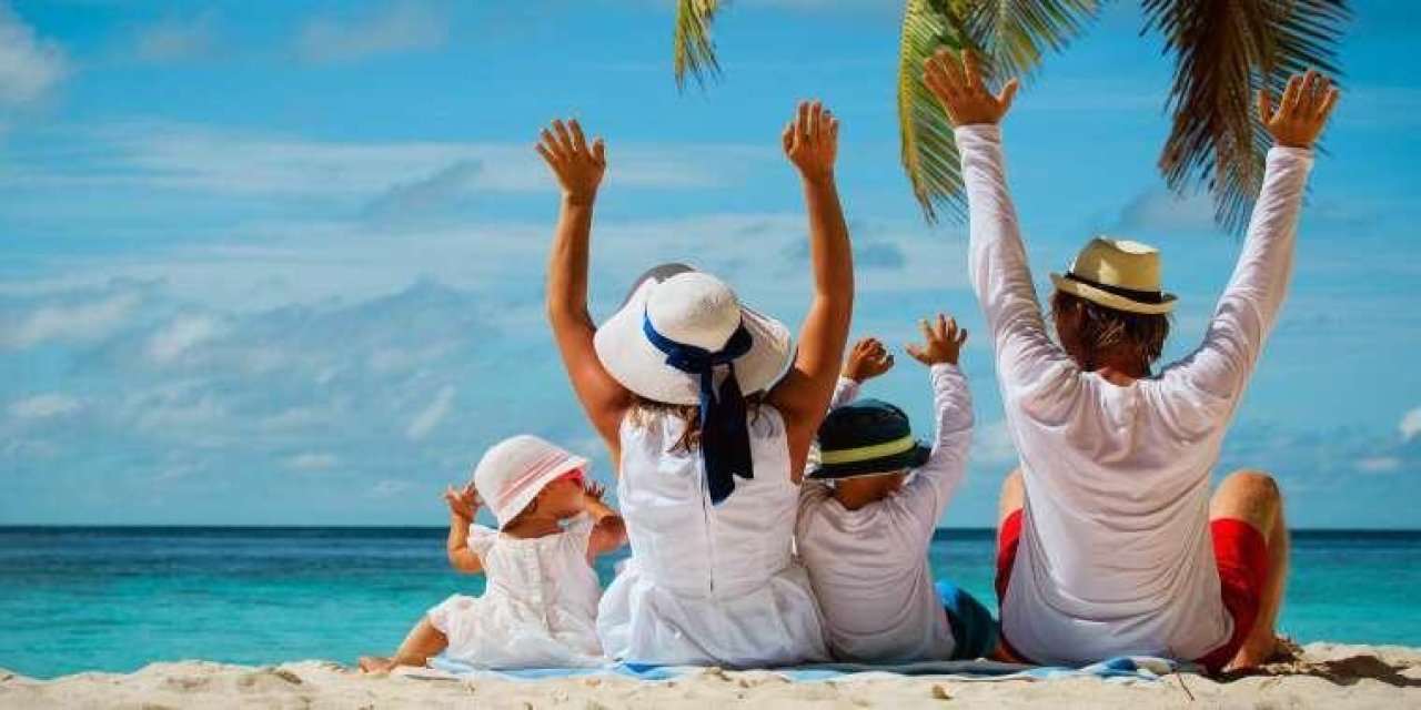 Tatil fiyatları yüzde 100'e yakın arttı. Maliyetler Maldivleri geçti.