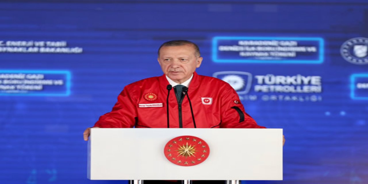 Cumhurbaşkanı Erdoğan meşaleyi yaktı. Karadeniz gazı ateşlendi.