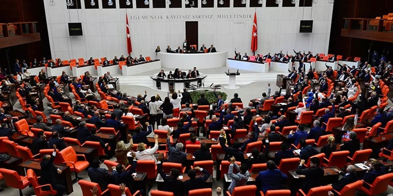 İşte il il Meclis'e giren 600 milletvekili tam isim listesi