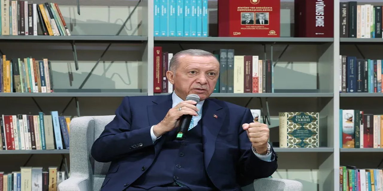 Cumhurbaşkanı Erdoğan gençlerle Rami Kütüphanesinde buluştu!