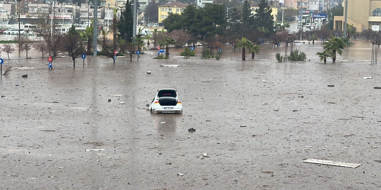 Büyükşehir hakkında yarın için sel ve su baskınları uyarısı!