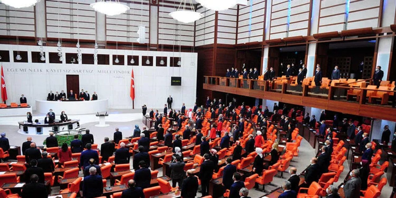 Memur maaşlarını da kapsayan yeni Torba Yasası TBMM'ye geliyor.