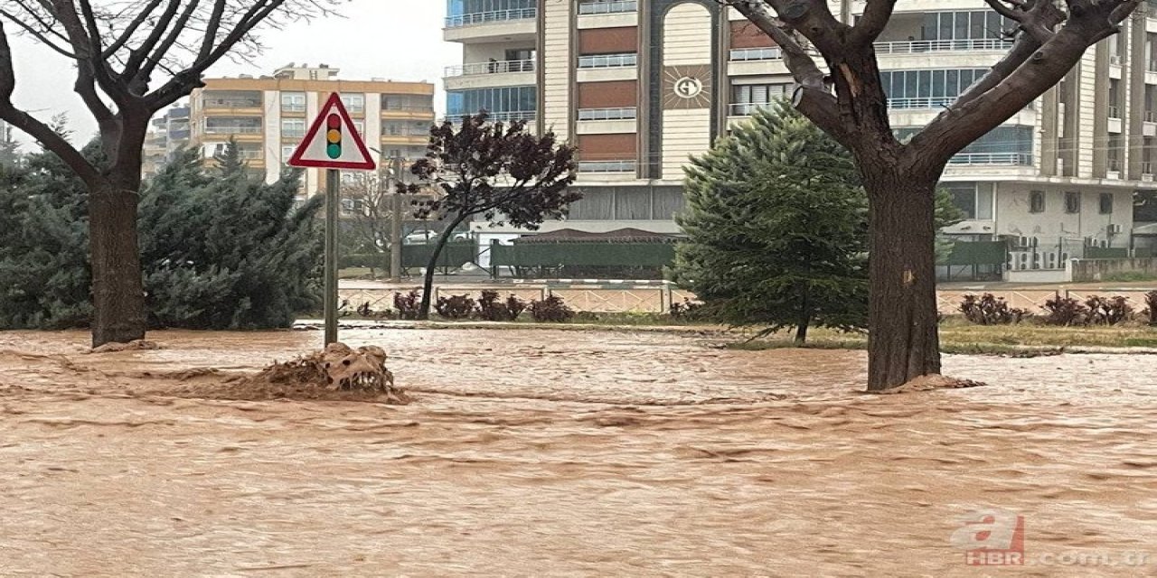 Uzmanlar, gelecek tarihlerde sel felaketine dikkat çekerek önlem alınması gerektiğini vurguluyor.