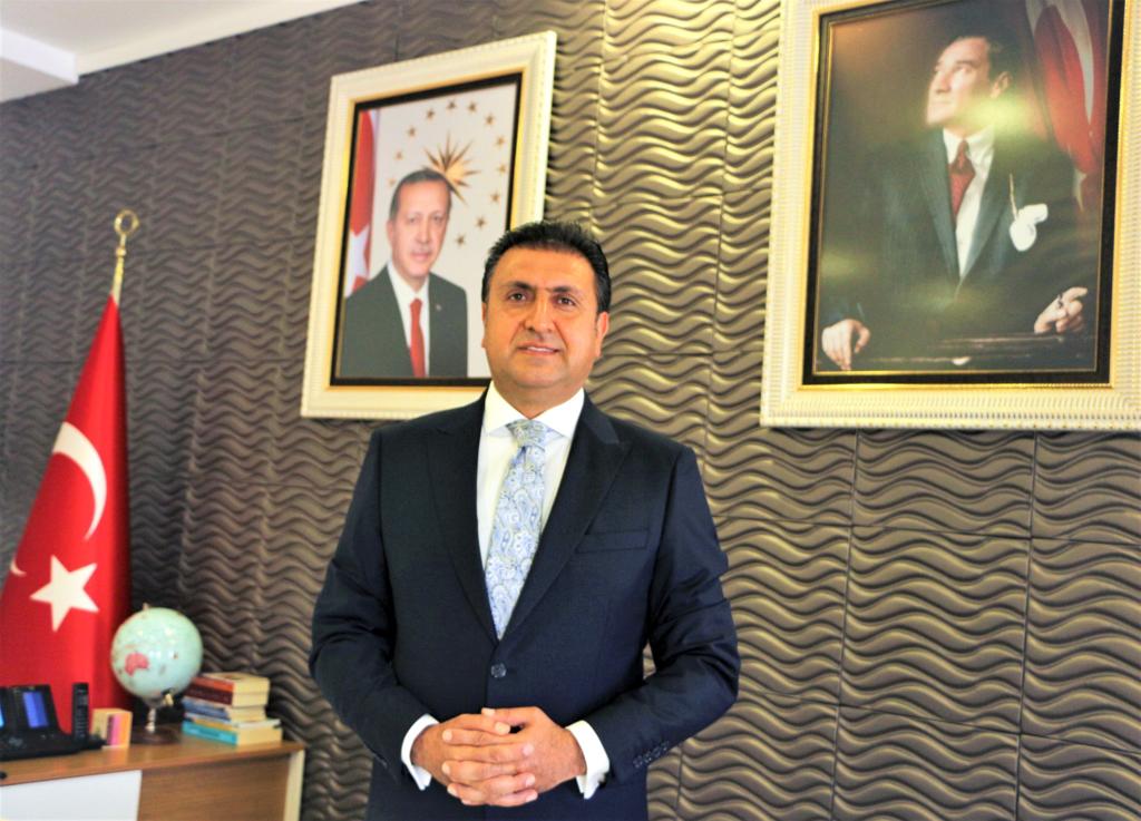 İstanbul İl Milli Eğitim Müdürü  Murat Mücahit YENTÜR oldu.