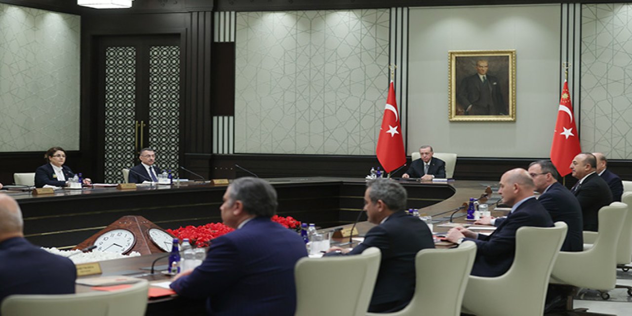 Kabine toplanıyor! Masada iki kritik konu var