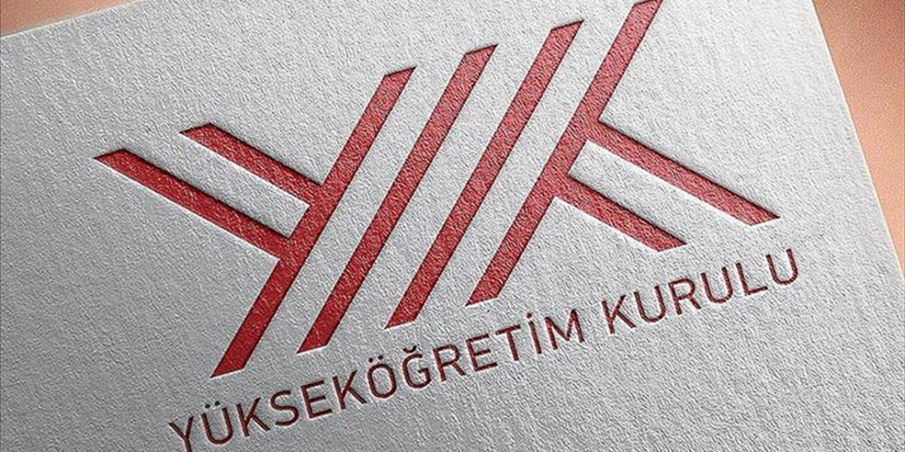 YÖK'ten  öğrenim ücretlerine ilişkin düzenleme Resmi Gazete'de Yayınlandı.