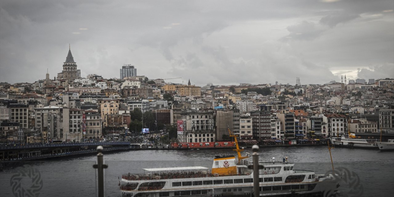 İstanbul Valiliğinden yarın için kuvvetli yağış uyarısı