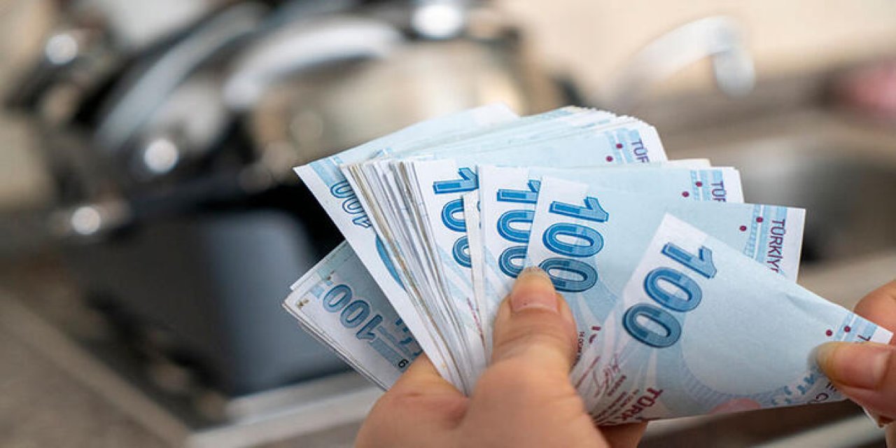 Muratpaşa Belediyesi işçilerine Türkiye Cumhuriyeti’nin 100. Yılında büyük ikramiye müjdesi veriyor!