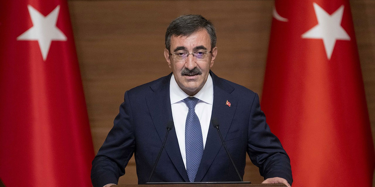 Cumhurbaşkanı yardımcısı Cevdet Yılmaz emeklilik yaşı yükseltilmeyecek!