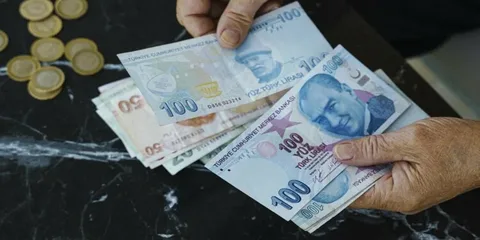 Vergi, Harç ve Cezalara uygulanacak zam oranı belli oldu mu? Yeni yıl pasaport ücretleri ne kadar oldu?