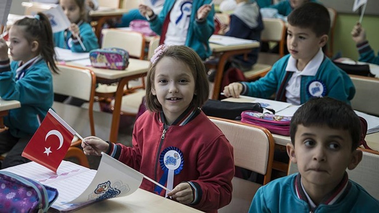 Yarıyıl tatilinin uzatılacağına dair sinyaller verildi!!!