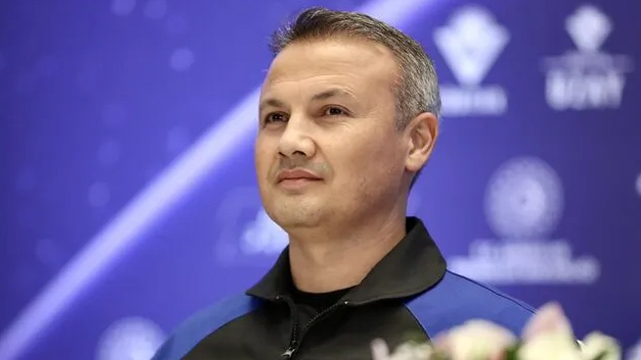 Türkiye’nin ilk astronotu Alper Gezeravcı, dünyaya döndü!