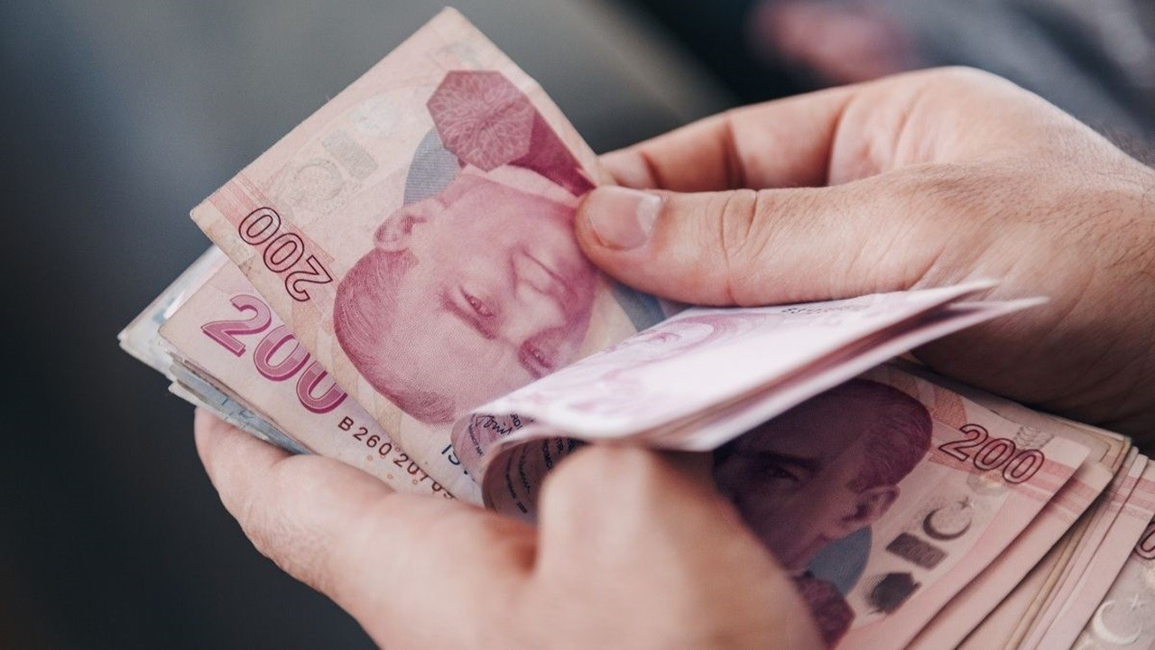Bakanlık, ev hanımlarına 12 bin TL destek ödemesi yapıyor!
