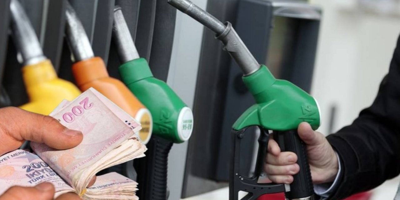 Gece Yarısından İtibaren Benzine Zam Yapılacak!