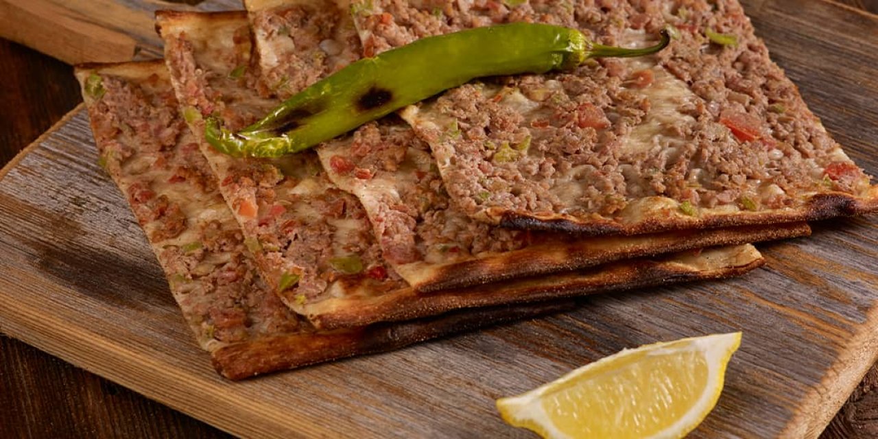 Yunanistan: Etli Ekmek Ne Konya'nın Ne Sivas'ın O da Bizim!