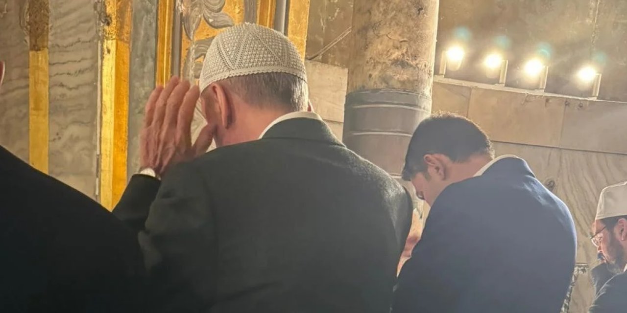Cumhurbaşkanı Erdoğan Murat Kurum ile birlikte Ayasofya Camii'nde Dua Etti!