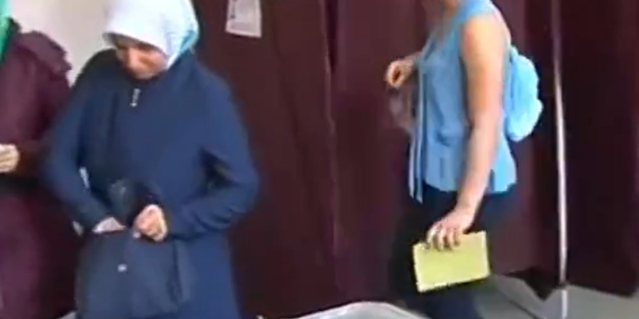 Oy verdiği zarfı eve götüren Hülya Avşar'ın Kızı Bu Seçimde Unutulmadı