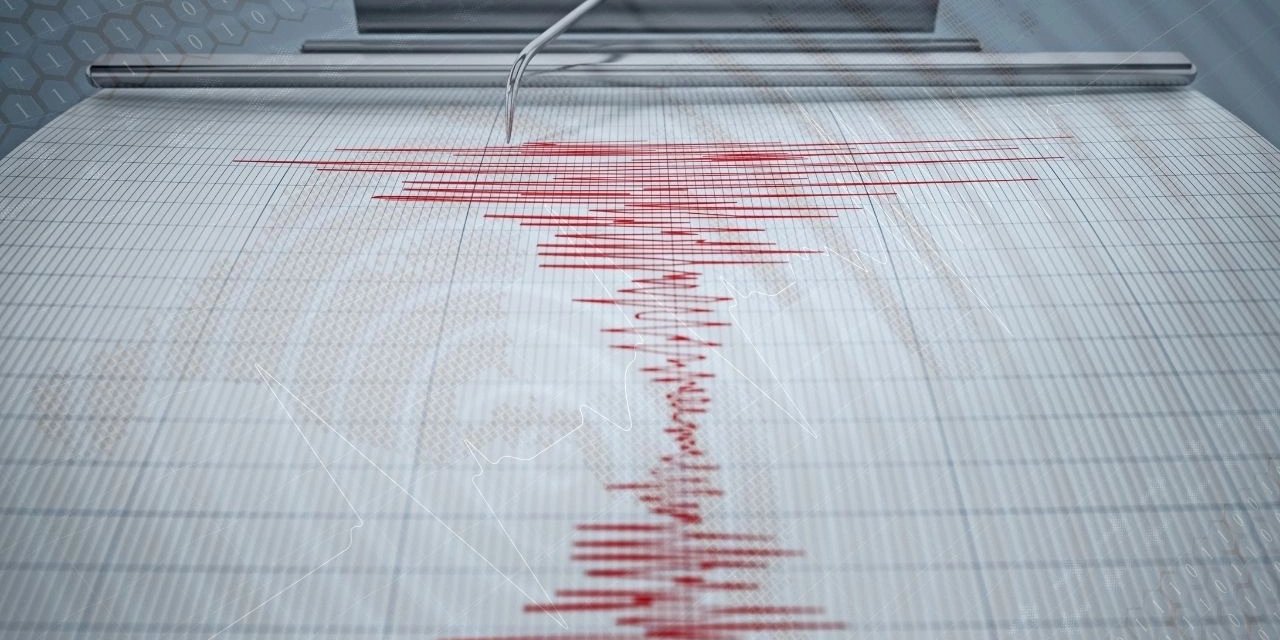 4.9 büyüklüğünde deprem