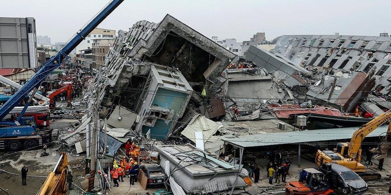 TAYVAN’DA DEPREM: 7.4 TSUNAMİ UYARISI!