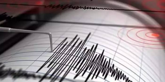 Deprem Sebebiyle Okullar Bir Gün Tatil Edildi