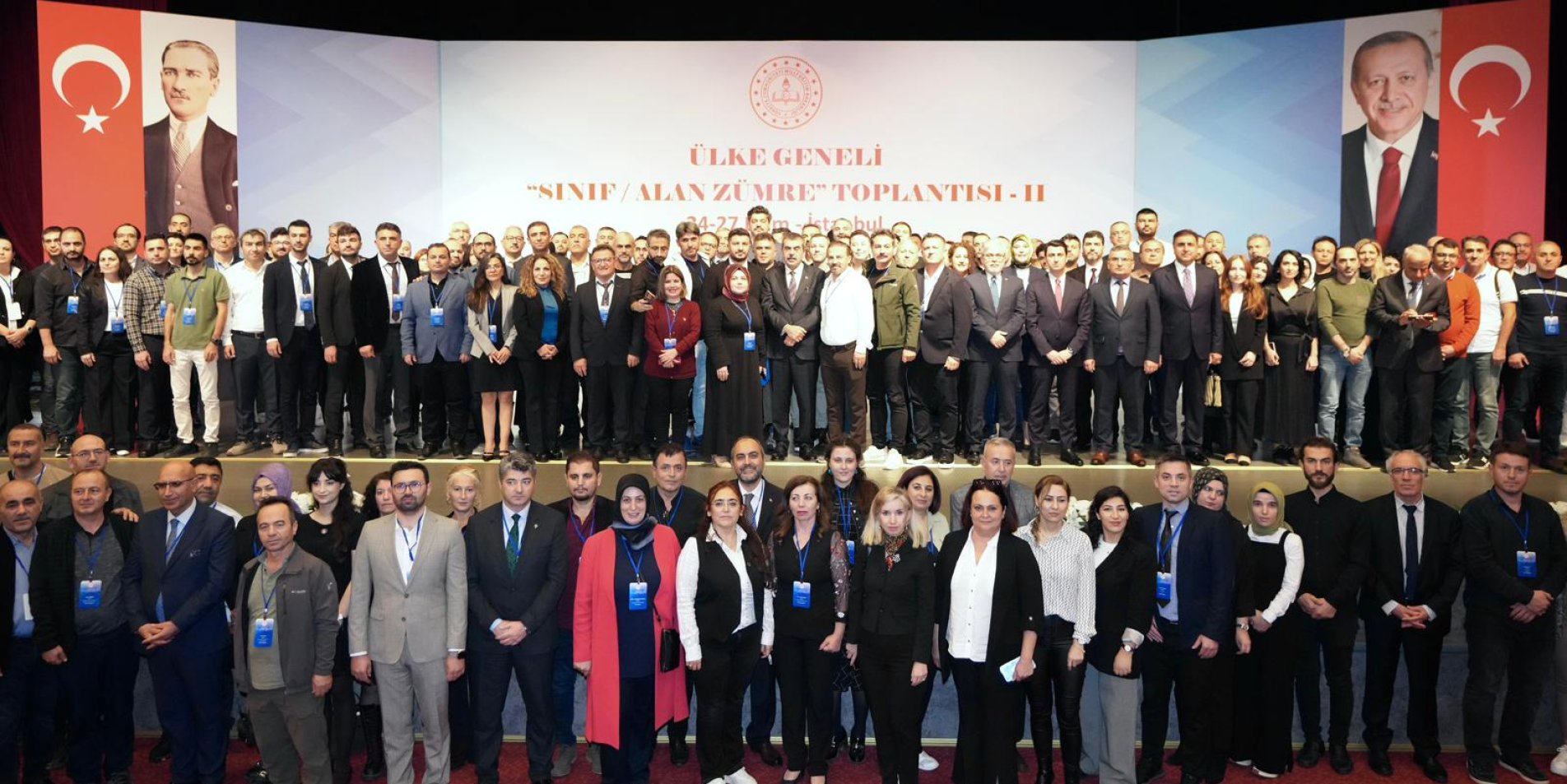 24174343-manset-bakan-tekyn-ulke-genely-sinif-alan-zumresy-toplantisinda-hytap-etty.jpg