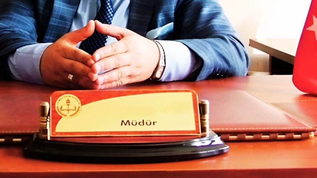 Sendika Genel Başkanı’ndan Okul Müdürlerine Rest: “İstifa Etsin!”