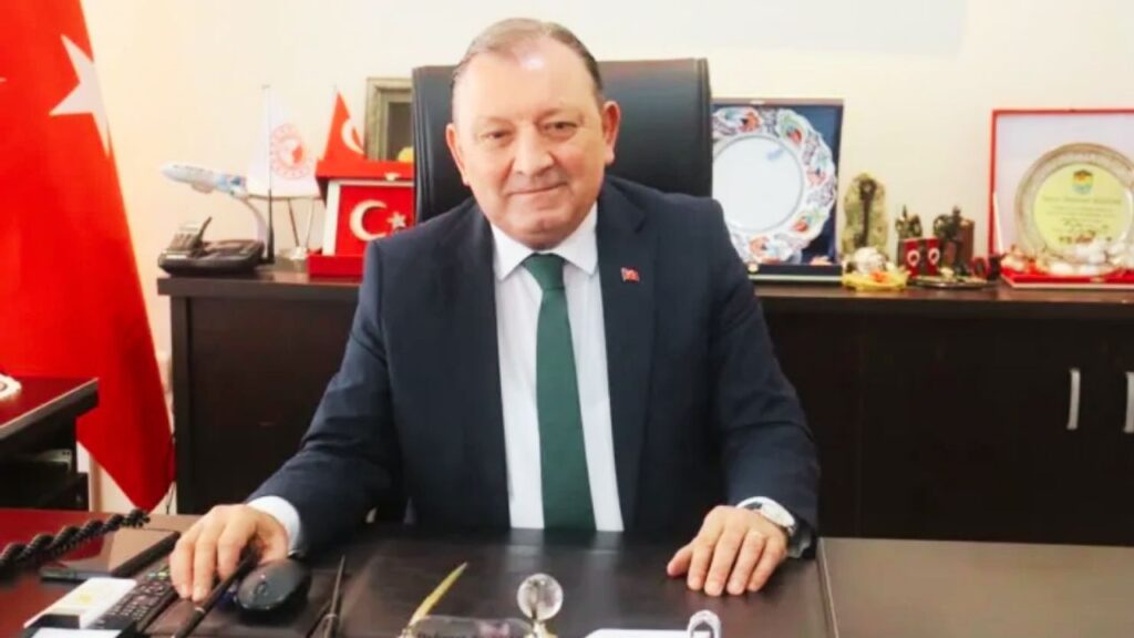 13 yıldır aynı ilçede görev yapan müdür gidiyor!